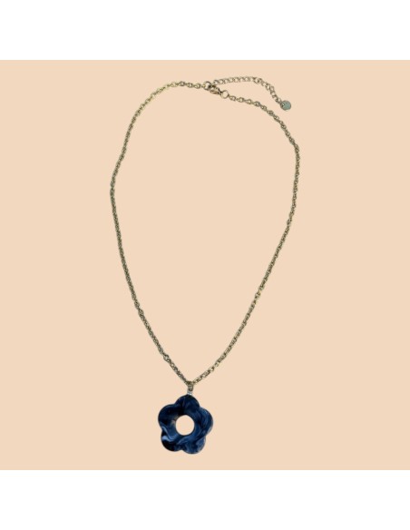 Collier en acier inoxydable avec pendentif fleur résine