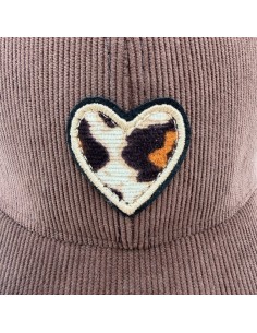 Casquette en velours côtelé avec patch cœur léopard 2