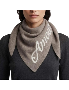 Écharpe triangle femme - Message « Amour » - Douce & tendance 2