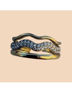 Bague triple rang ondulée en acier inoxydable dorée sertie de strass - Réglable