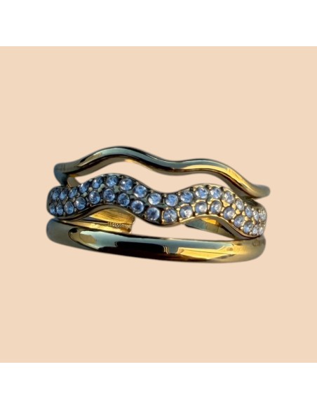 Bague triple rang ondulée en acier inoxydable dorée sertie de strass - Réglable