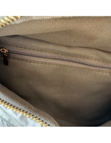 Sac banane matelassé effet doudoune et sangle géométrique